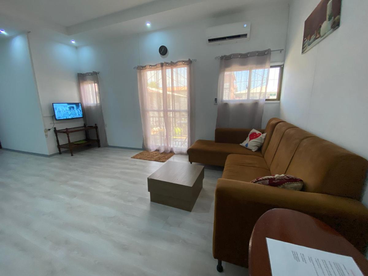 City Appartementen New Nickerie - 4-6P Nieuw Nickerie Екстер'єр фото